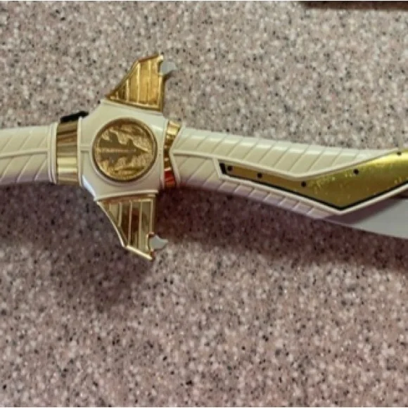 MMPR WHITE RANGER TIGER SWORD